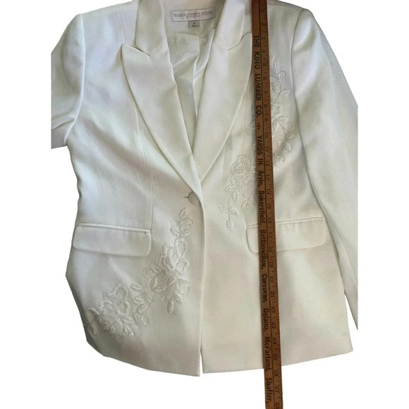 NWT‎ Valerie Stevens Evening Women's White One Button Embroidered Jacket Size 8P - Picture 2 of 13